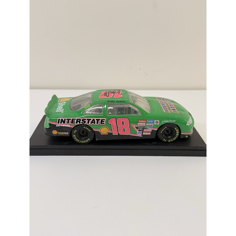 Hasbro 1:24 1998 Pontiac Grand Prix NASCAR #18 Bobby Labonte Autographed w/ Case